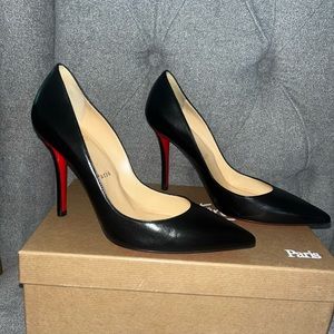 CHRISTIAN LOUBOUTIN VIVA PUMP BLACK Size 6.5